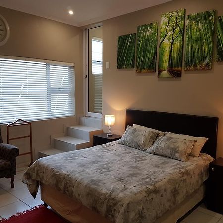 Studio On Bourdeaux Пероу Екстер'єр фото