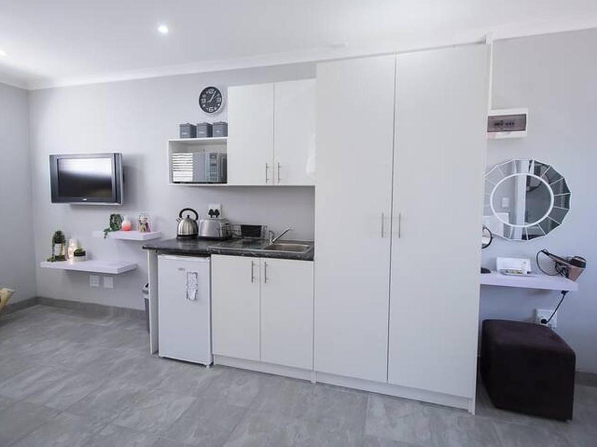 Studio On Bourdeaux Пероу Екстер'єр фото