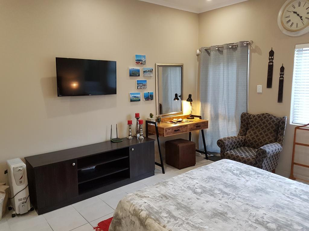 Studio On Bourdeaux Пероу Екстер'єр фото